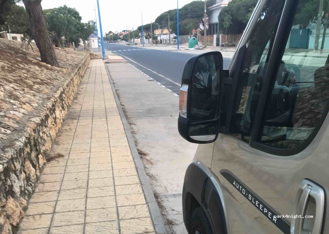 (21810) Palos de la Frontera - 153 Avenida Conquistadores — foto