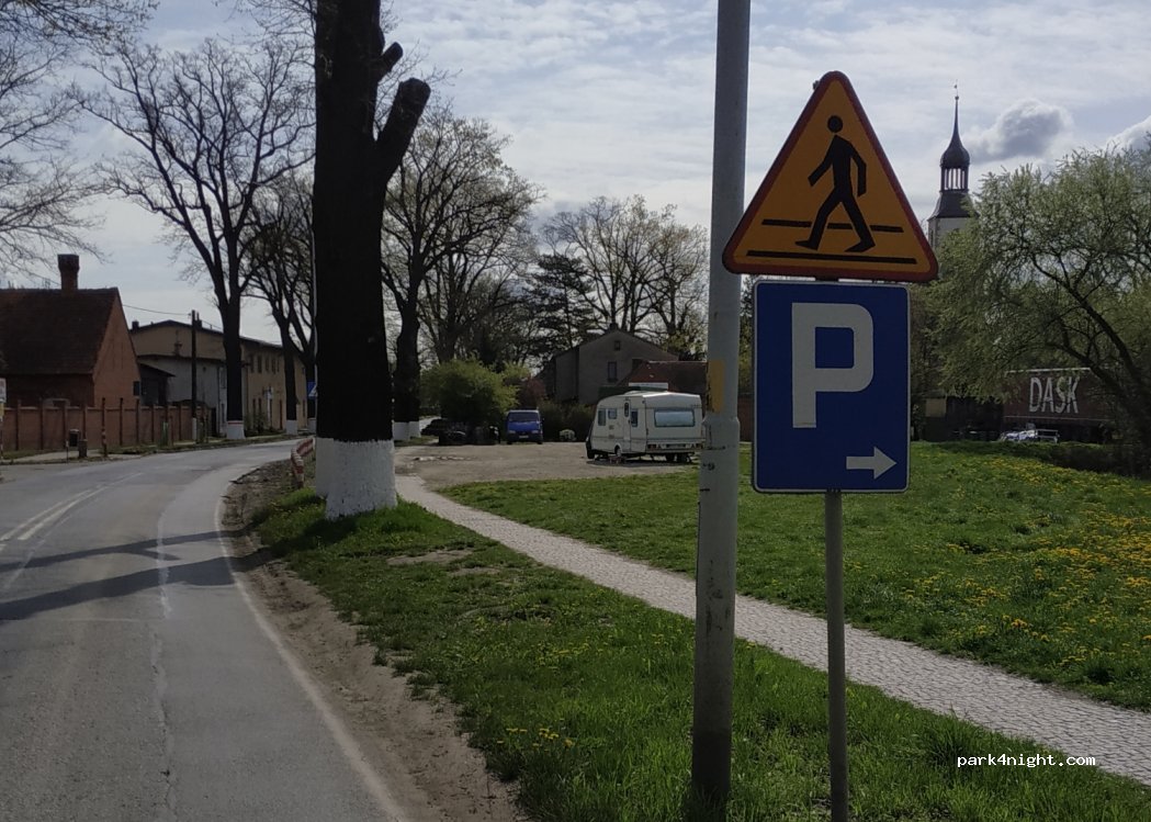 (55-020) Żórawina - 60 aleja Niepodległości — foto