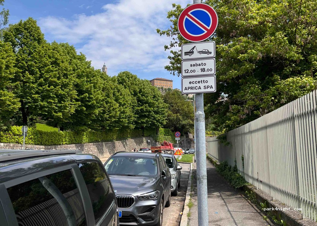 (24128) Bergamo - 21 Via Alberto Riva Villasanta — foto