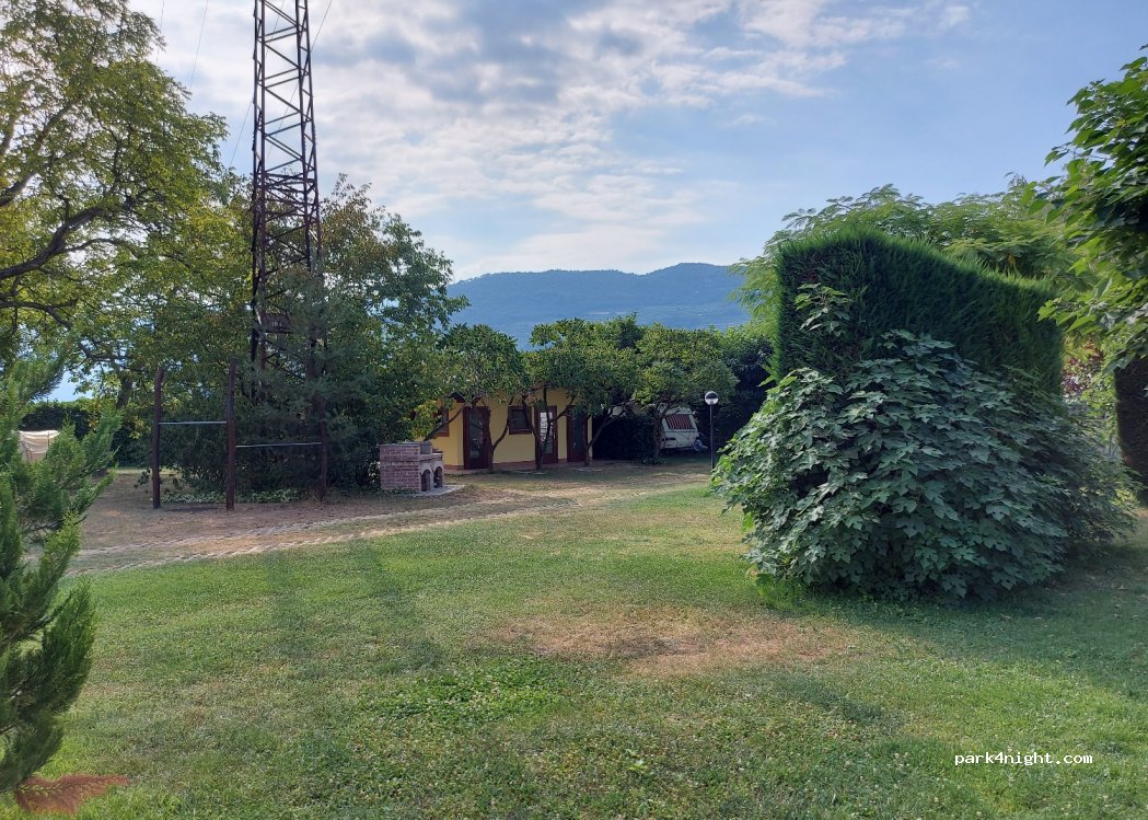 Agricampeggio L'albero delle mele — foto