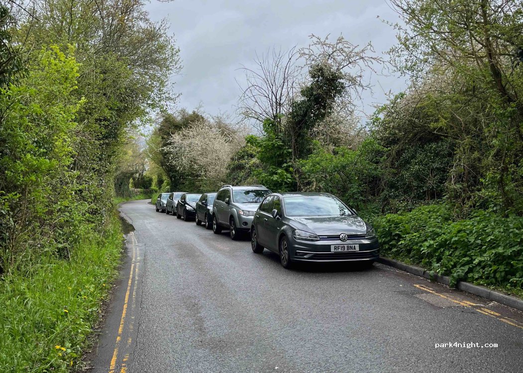 (SL4 6EW) Windsor - South Meadow Lane — foto