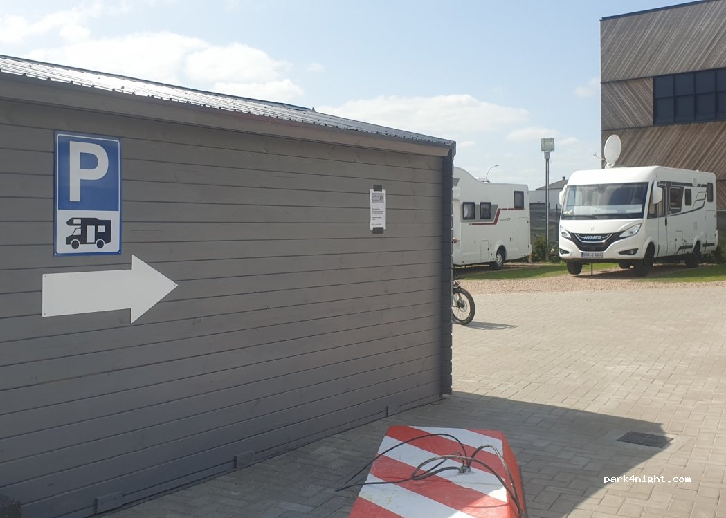 Wohnmobilhafen am Schaufenster — foto 2