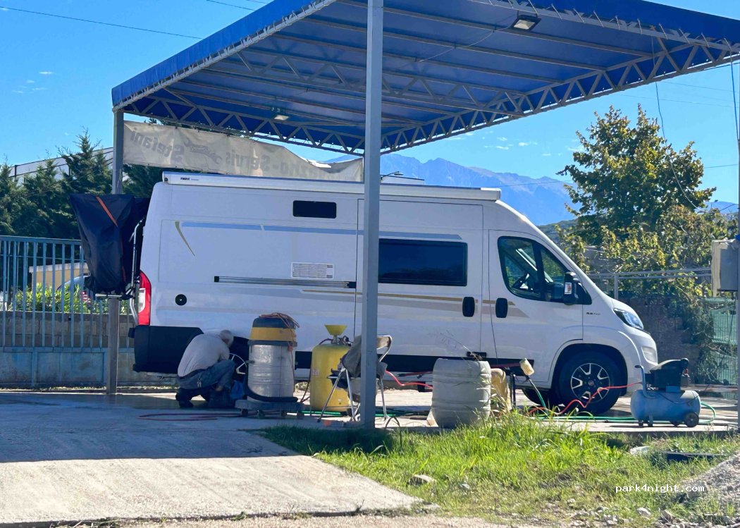 () Kuçovë - SH72 — foto 2