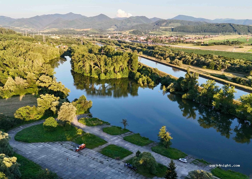 (038 52) Sučany - — foto 3