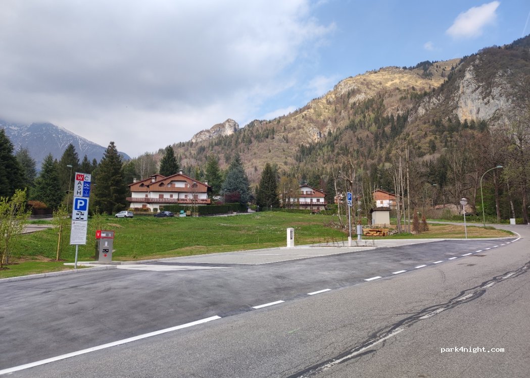 (24020) Castione della Presolana - 12 Via Monte Pora — foto