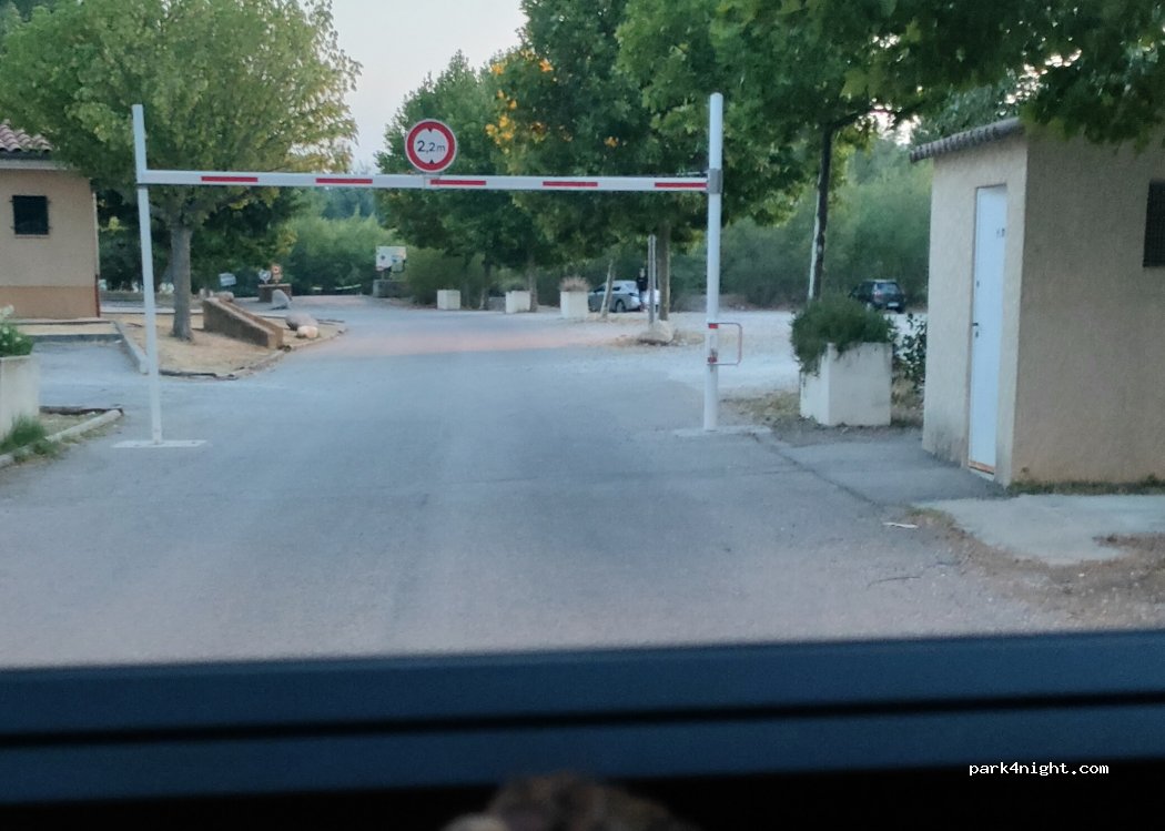 (04190) Les Mées - 65 Allée du Lac — foto 3