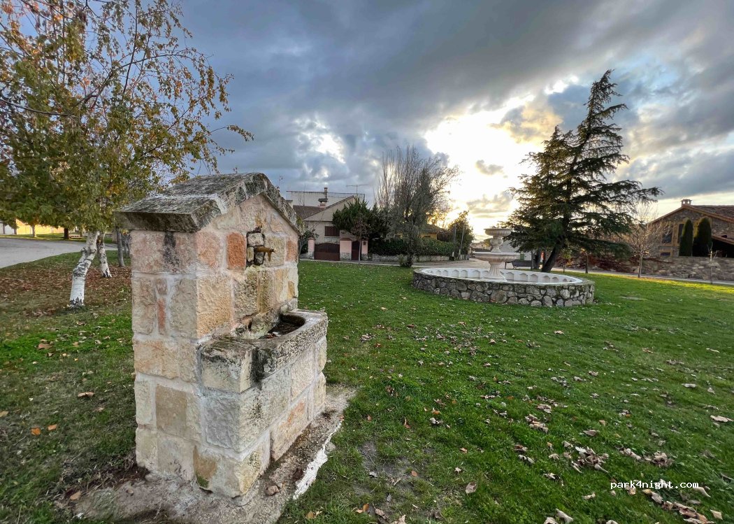 (40590) Santo Tomé del Puerto - 8D Plaza del Ayuntamiento — foto 3