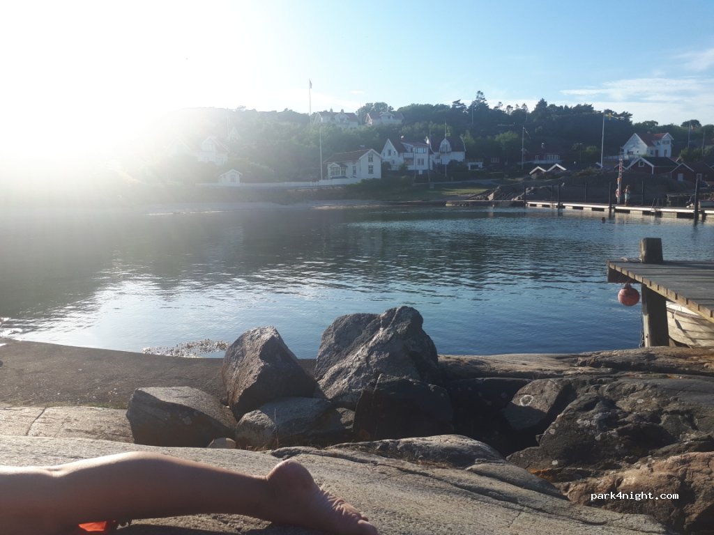 (471 42)  - 13 Kåreviksvägen — foto 2