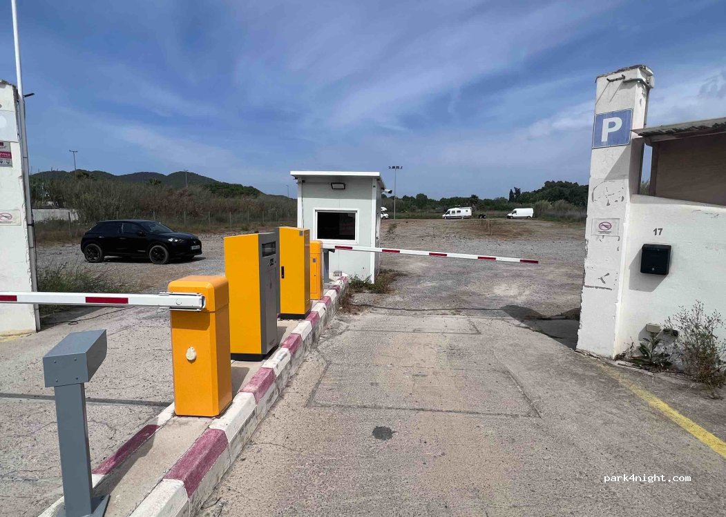(07820) Sant Antoni de Portmany - 17 Avinguda del Doctor Fleming — foto 4