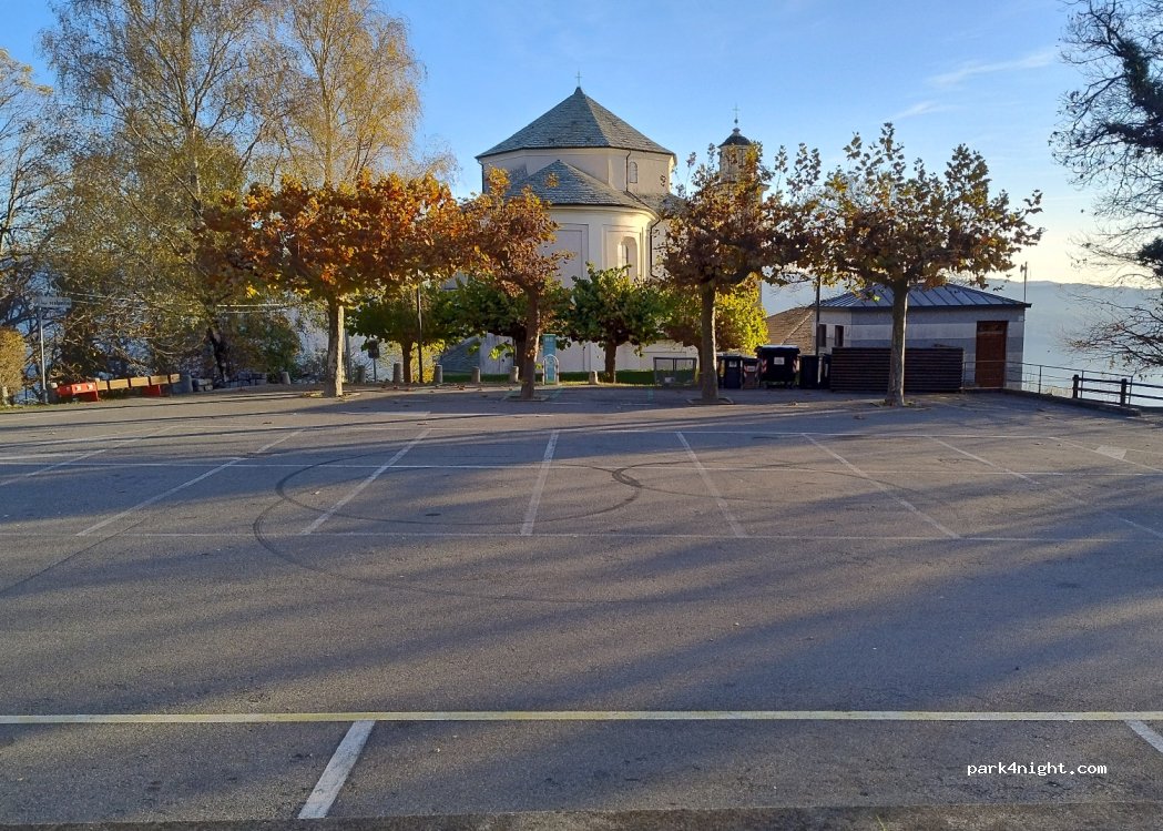 (28894) Madonna del Sasso - Piazza degli Scalpellini — foto 2