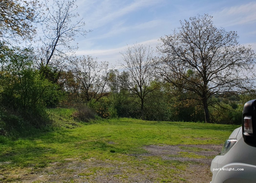 (79341) Kenzingen - 1 Sportheim Frongrund — foto 2