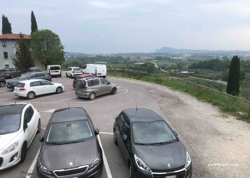 (25080) Castello - 12 Piazza Don Giuseppe Baldo — foto