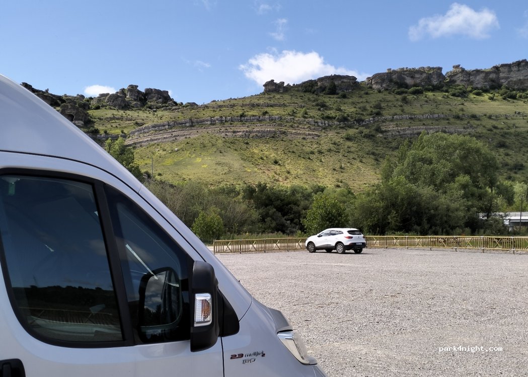 (34815) Villaescusa de las Torres - Unnamed Road — foto 2