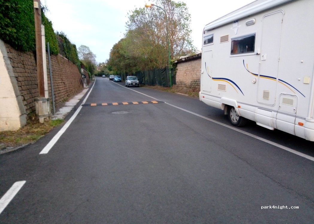 (00066) Manziana - 22 Via Santa Marinella — foto