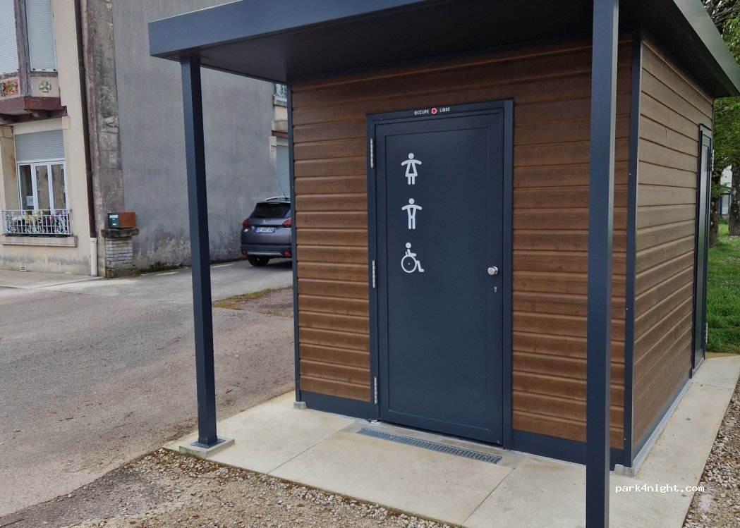 (52140) Val-de-Meuse - 10 Place de Verdun — foto 3