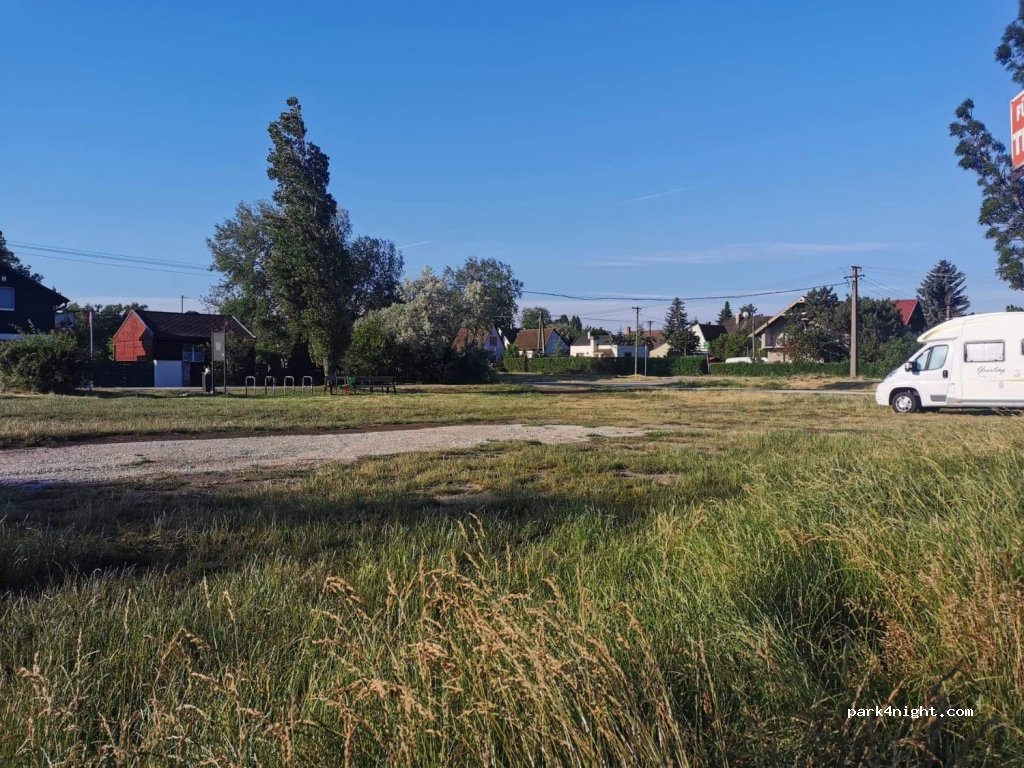 (2481) Velence - 22 Cserje utca — foto 3