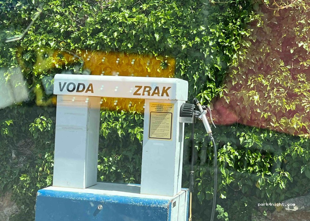 (51262) Kraljevica - 9 Fara Ulica — foto