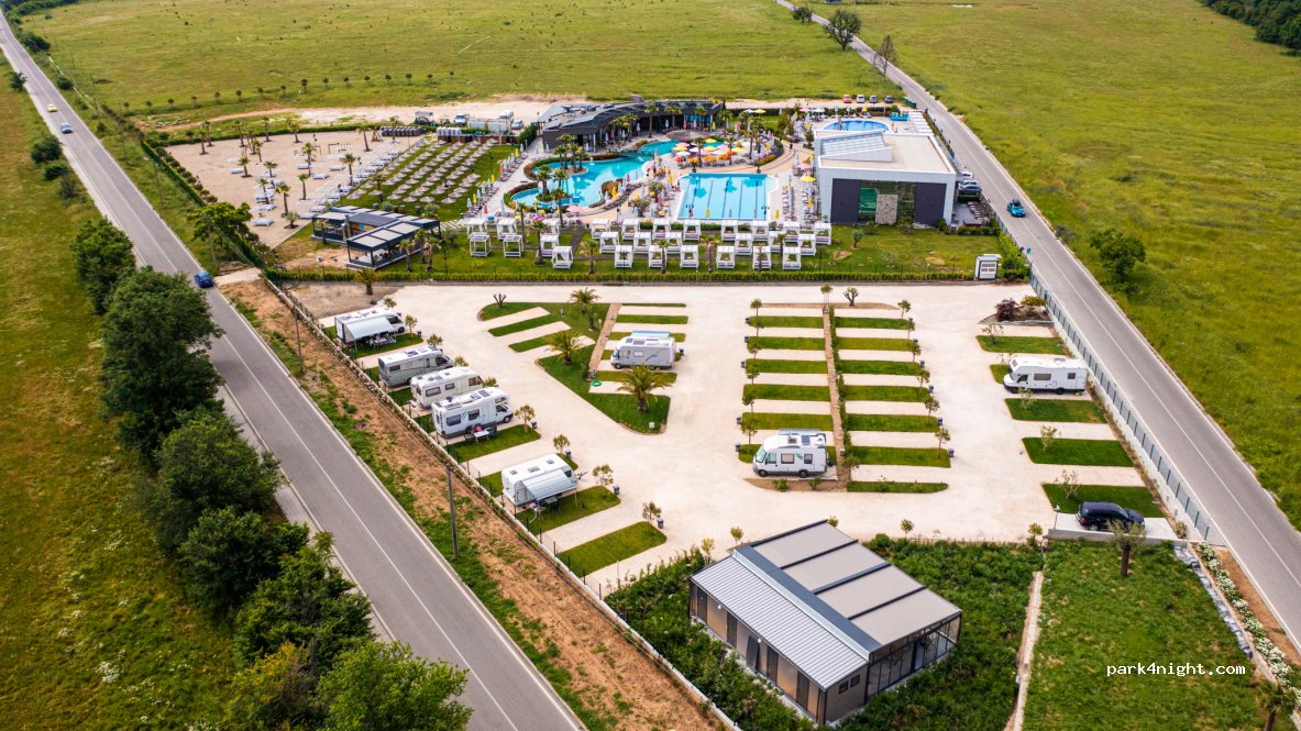 Terme Di Hissar camping — foto