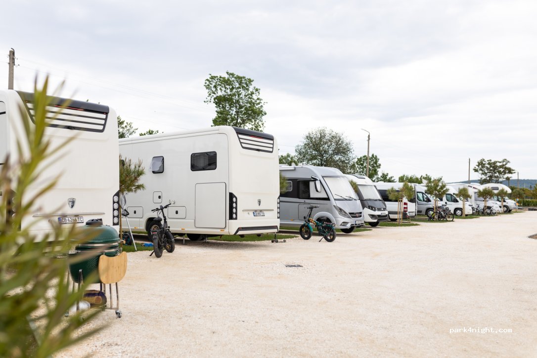 Terme Di Hissar camping — foto 5