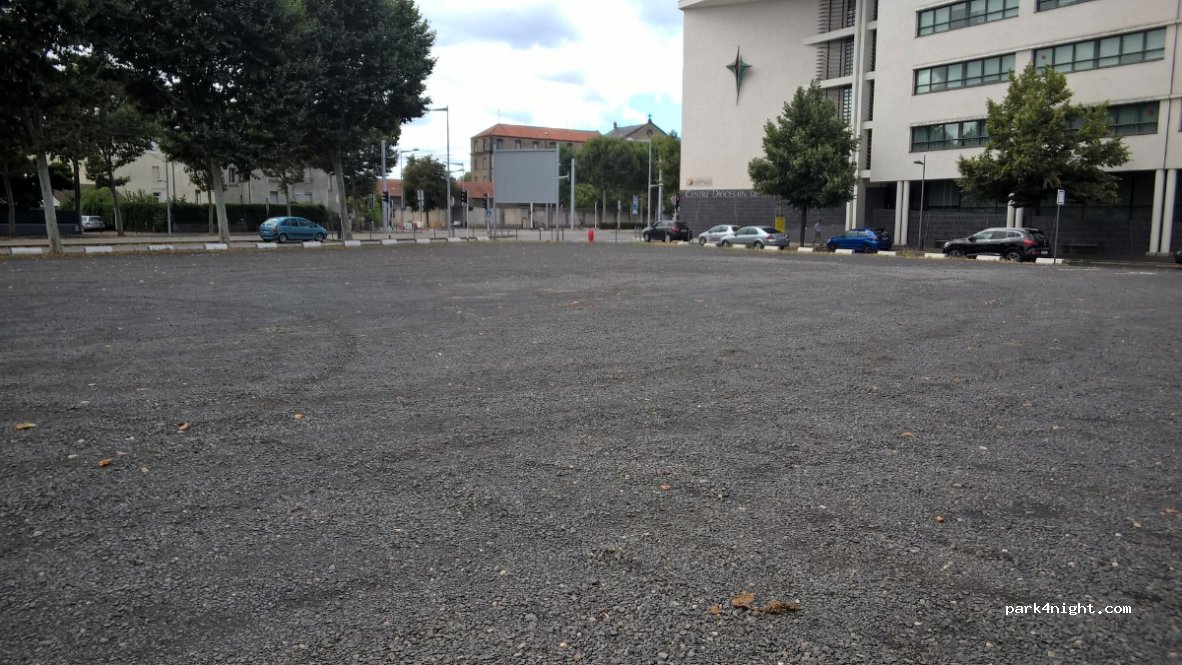 (63100) Clermont-Ferrand - 19-25 Rue Debay Facy — foto 2