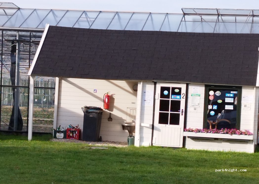 Camperkampeerplaats Venlo — foto 2