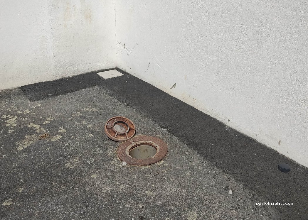 (29530) Landeleau - 1 Rue des Trois Croix — foto 2