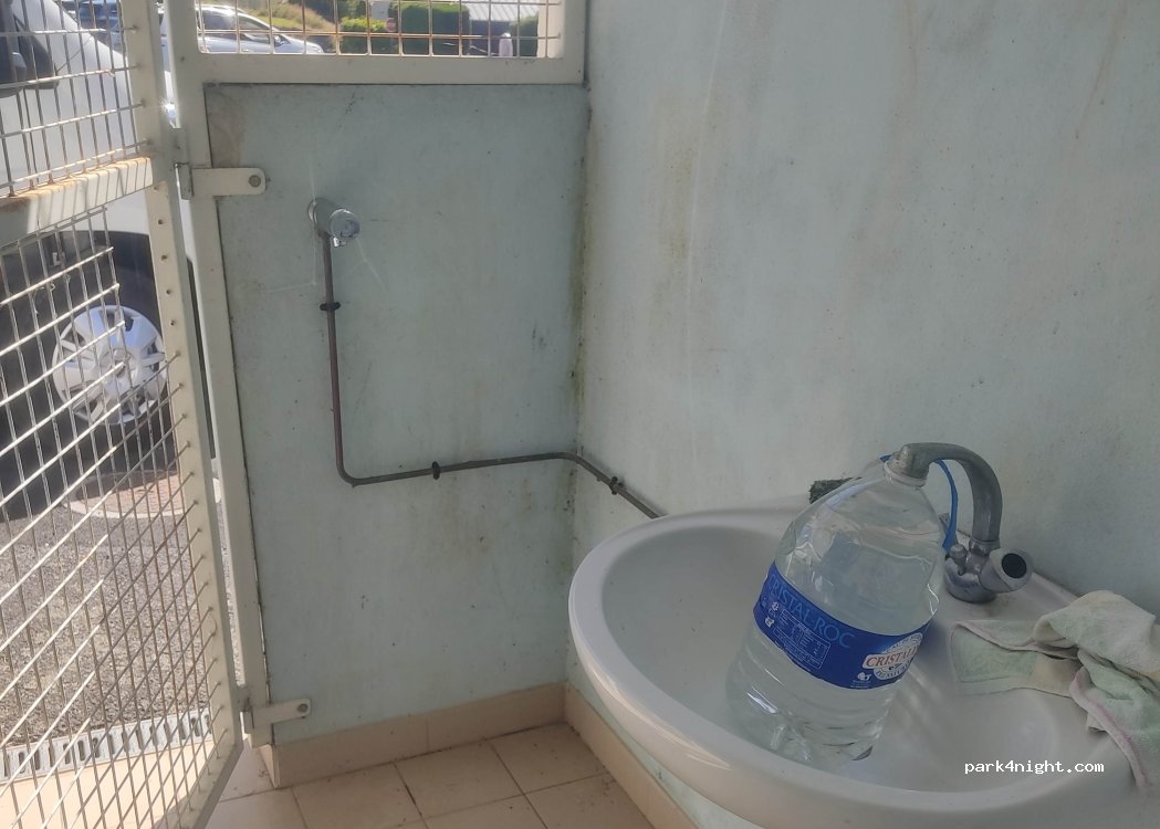 (29530) Landeleau - 1 Rue des Trois Croix — foto 3