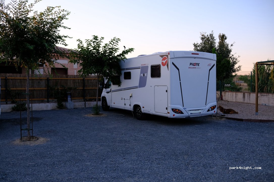 Route 42 Camper Park — foto 5