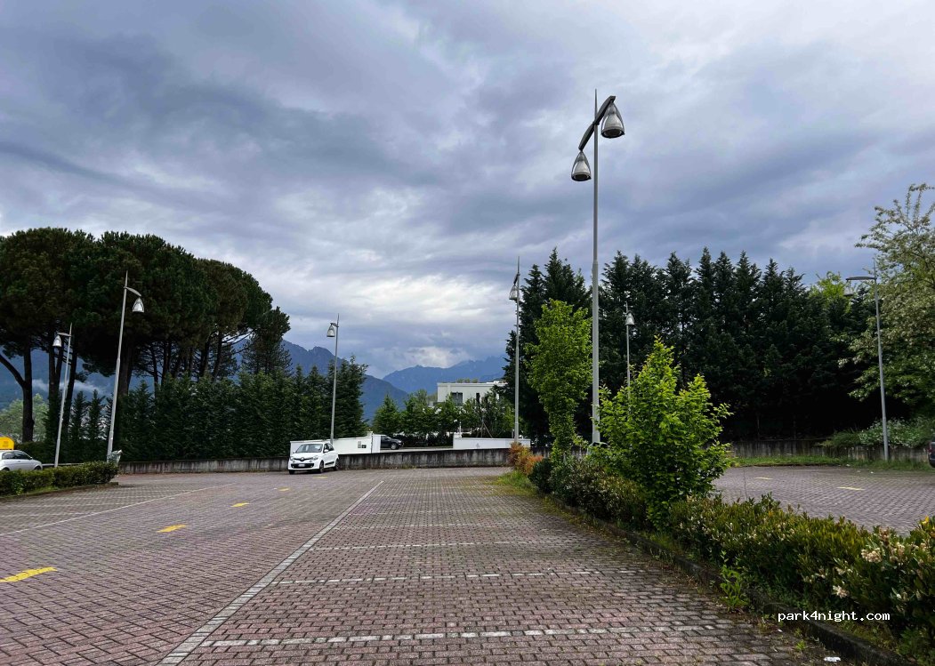 (23848) Oggiono - 1 Via Garbagnola — foto