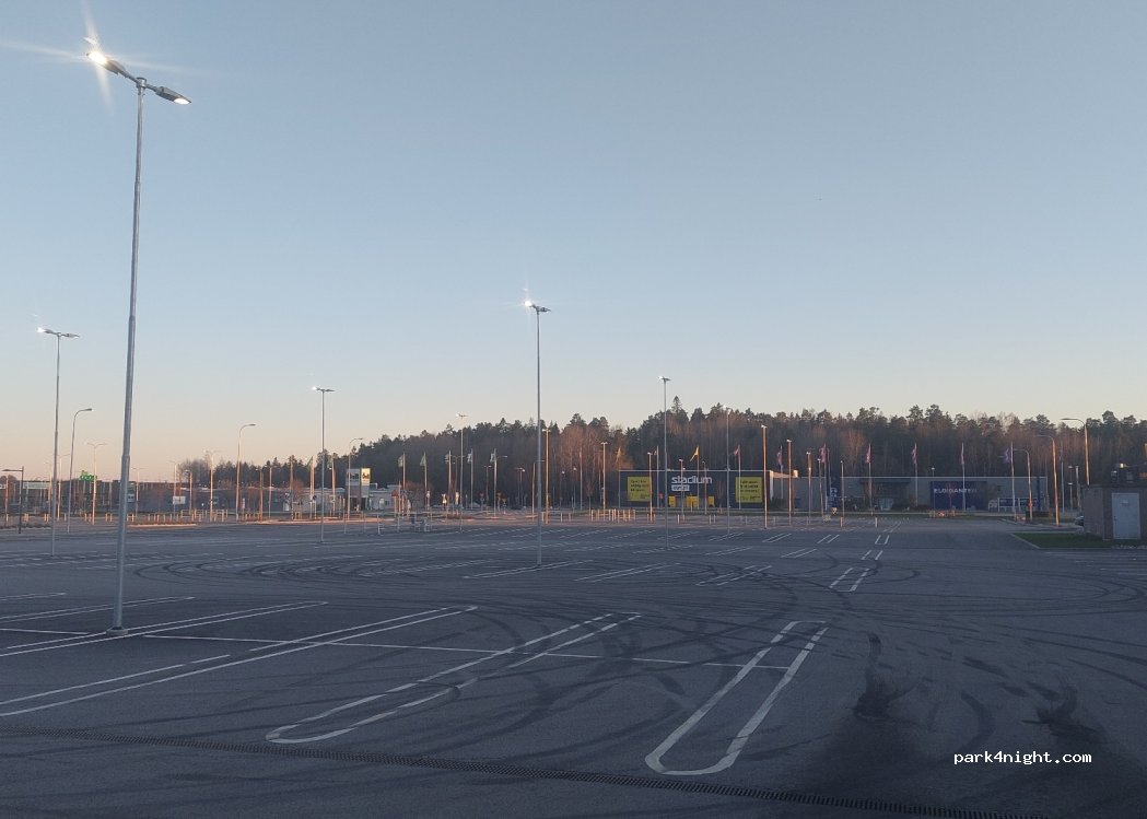 (187 66) Täby - 3 Saluvägen — foto 2