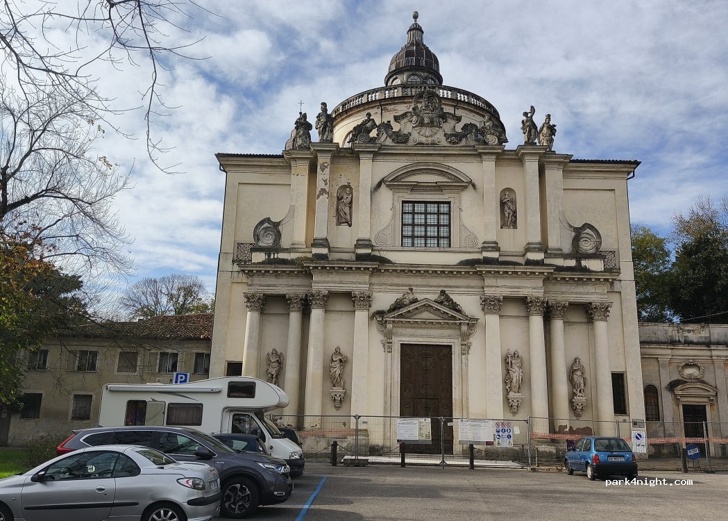 (36100) Vicenza - 21 Piazza Araceli — foto 2