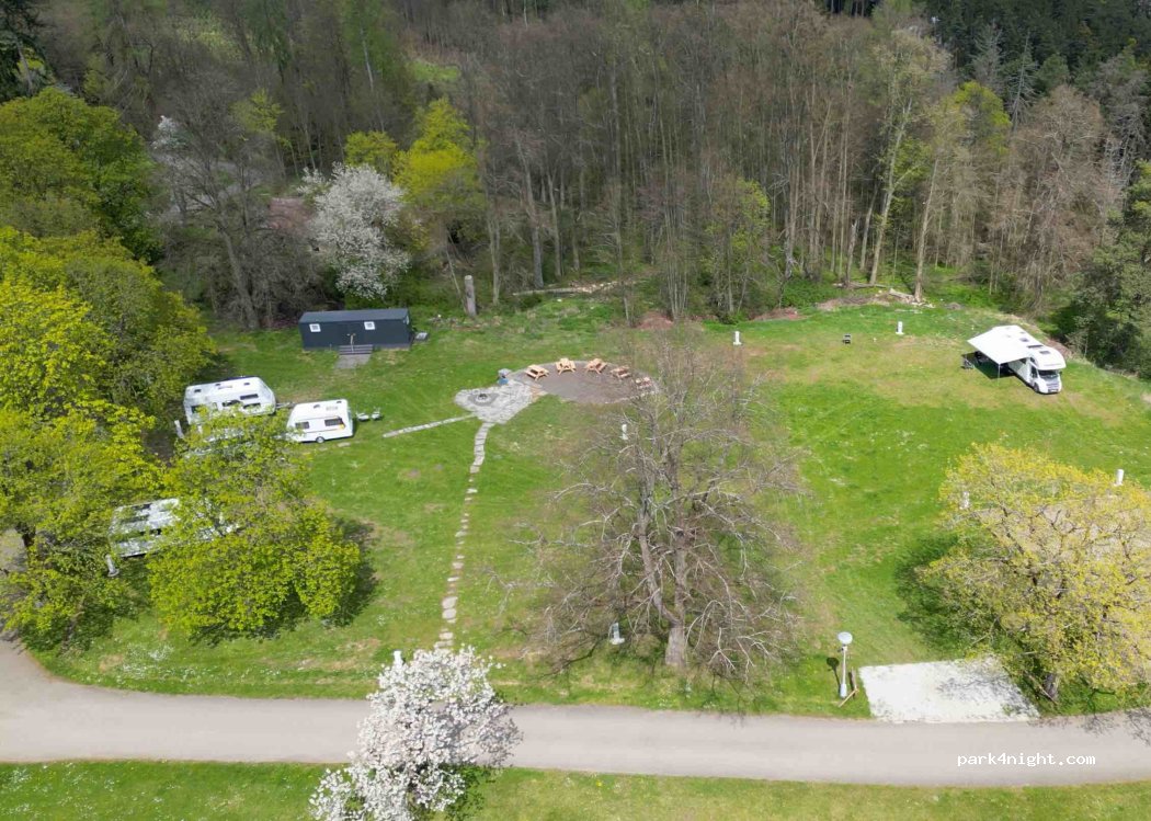 Karavanové městečko Hotel Orlík — foto 2