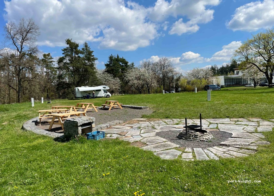 Karavanové městečko Hotel Orlík — foto 3