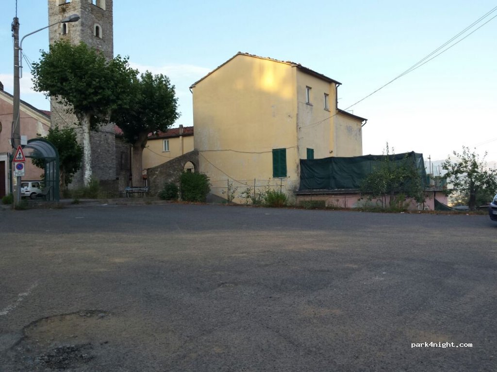 (19021) Arcola - 30 Via Elso Sommovigo — foto