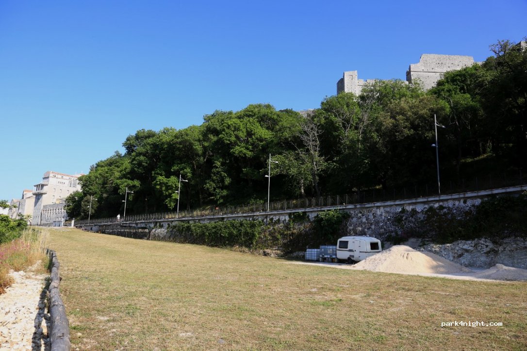 (71037) Monte Sant'Angelo - 14 Via Carlo D'Angiò — foto