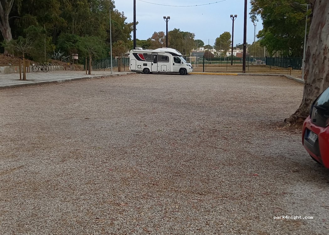 (11520) Rota - 22 Avenida de la Diputación — foto 2