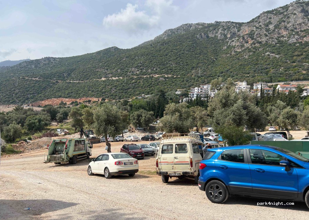 (07580) Kaş - 23 Uğur Mumcu Caddesi — foto 2