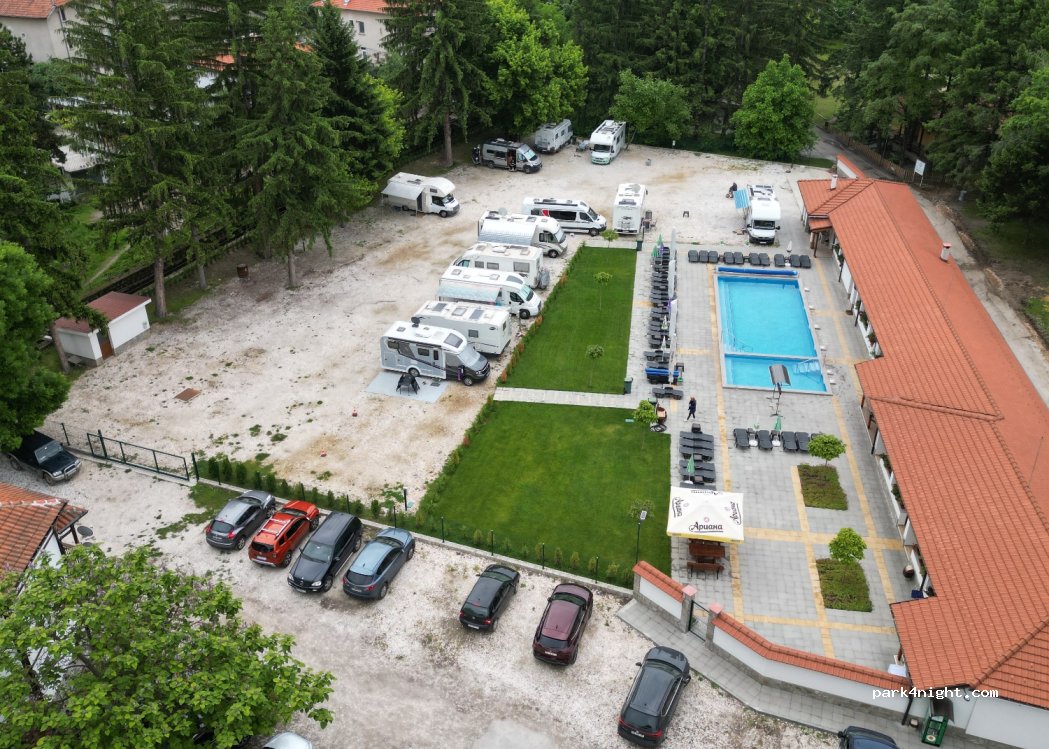 CAMPING SREDNA GORA — foto 2