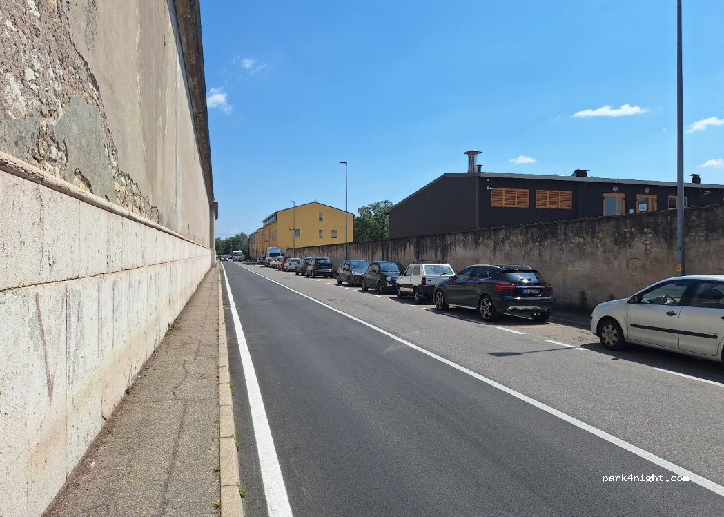 (37133) Verona - Via Campo Marzo — foto 2