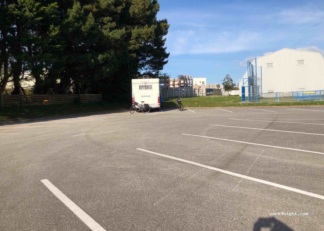 (29160) Crozon - 6 Rue Voltaire — foto