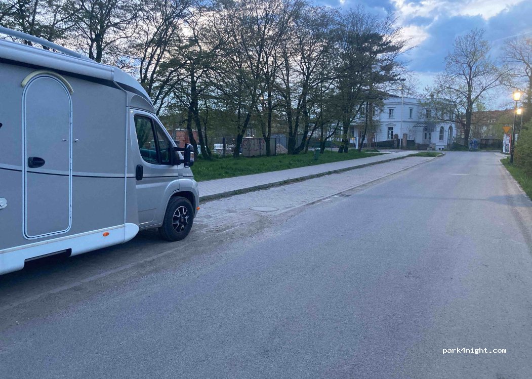 (58-500) Jelenia Góra - 18of Kilińskiego — foto