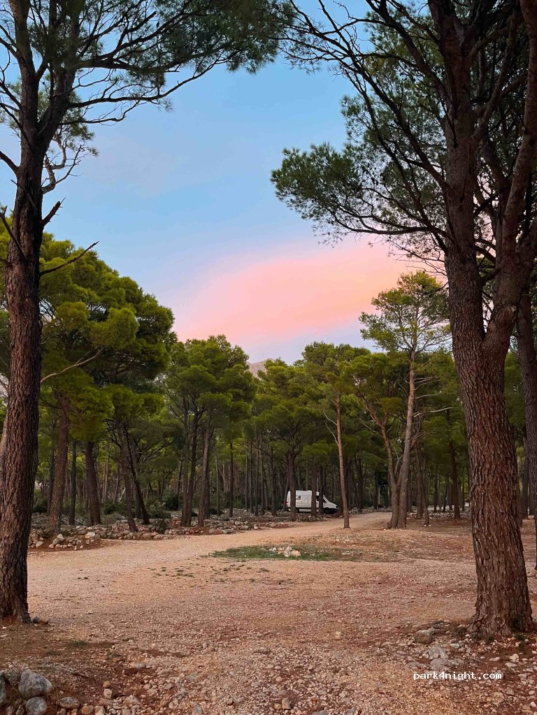 (21300) Makarska - 64 Put Cvitačke — foto 2