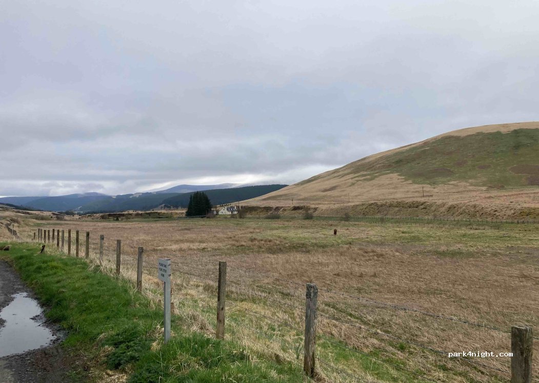 (ML12 6QS) Biggar - A701 — foto