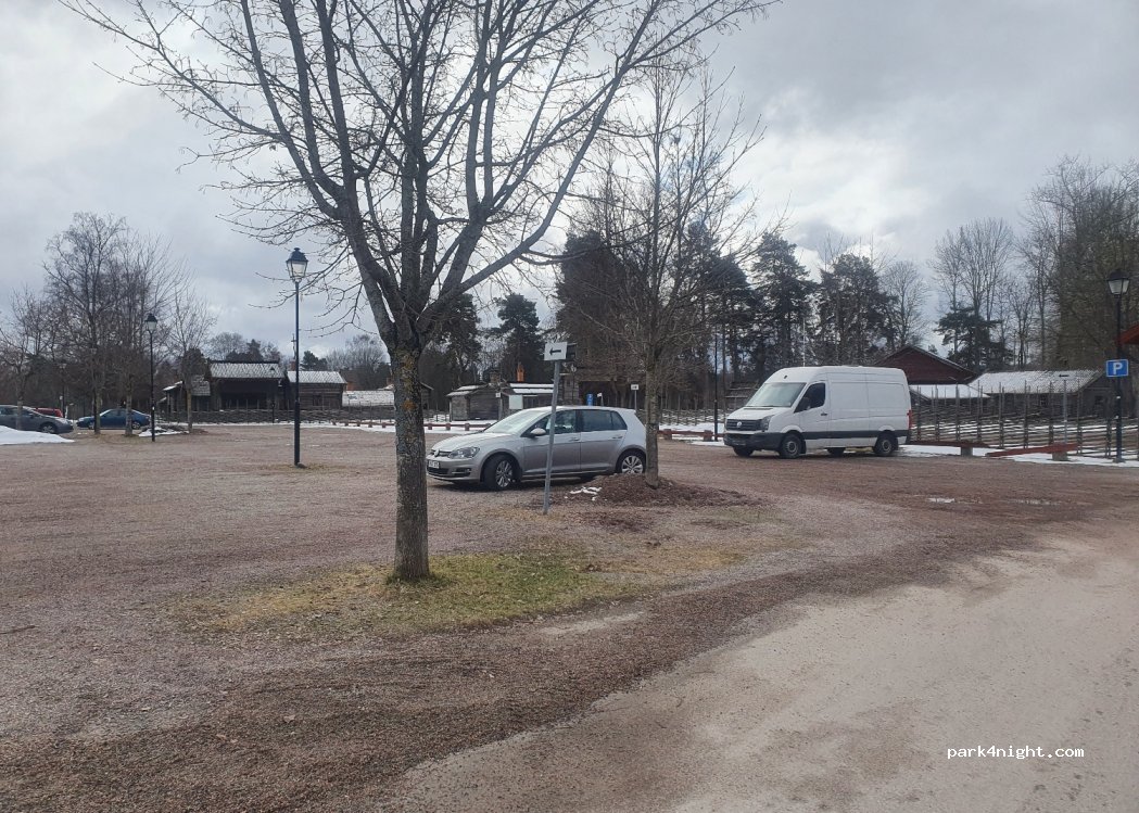(793 31) Leksand - 15 Kyrkallén — foto 2