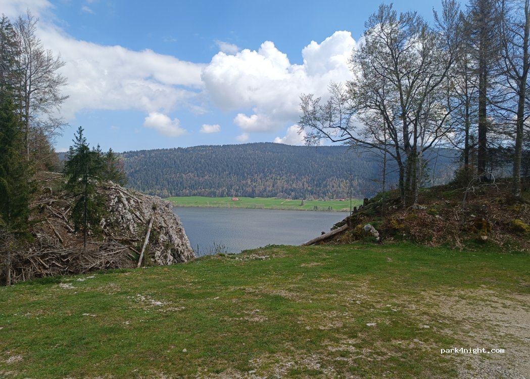 (1345) Le Lieu - 25 Le Revers — foto