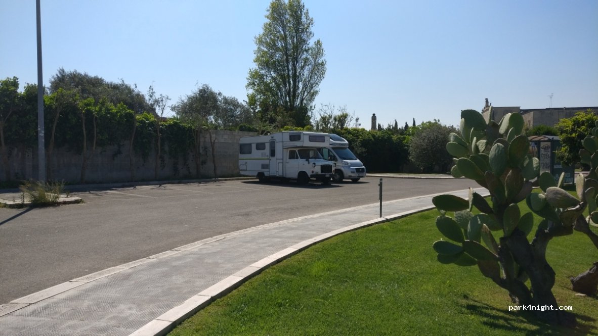 (73100) Lecce - Viale Porta d'Europa — foto