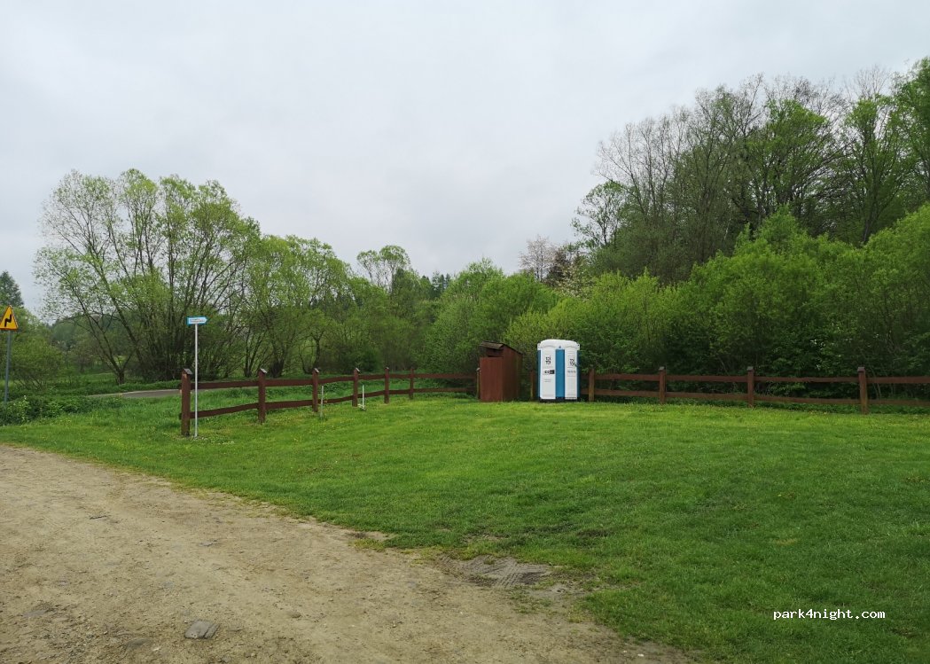 (38-535) Siemuszowa - Unnamed Road — foto 2