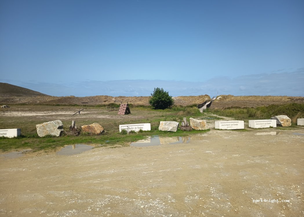 (15118) Laxe - Rúa Santa Rosa — foto 4