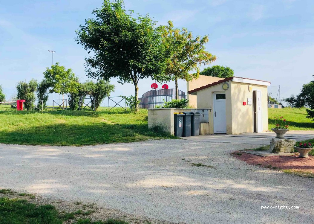 (21380) Savigny-le-Sec - Chemin de Saussy — foto