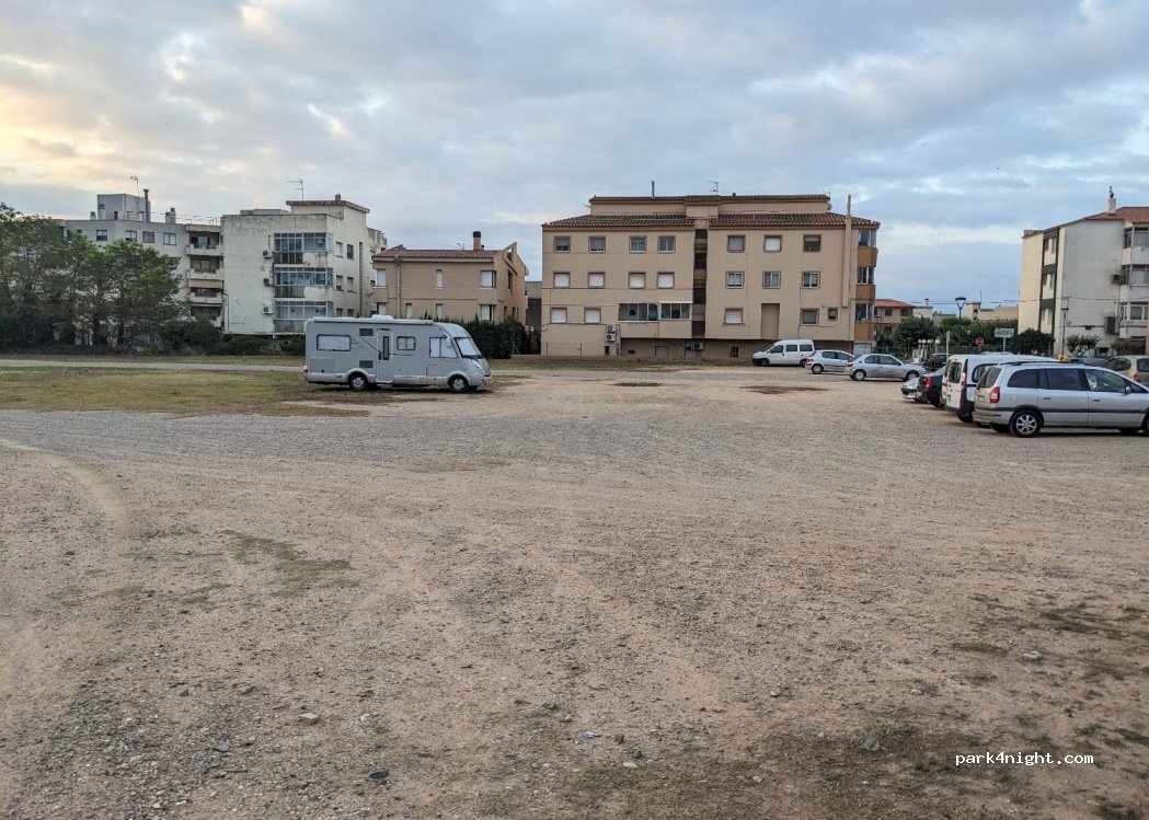 (43330) Riudoms - 7 Avinguda Catalunya — foto 3